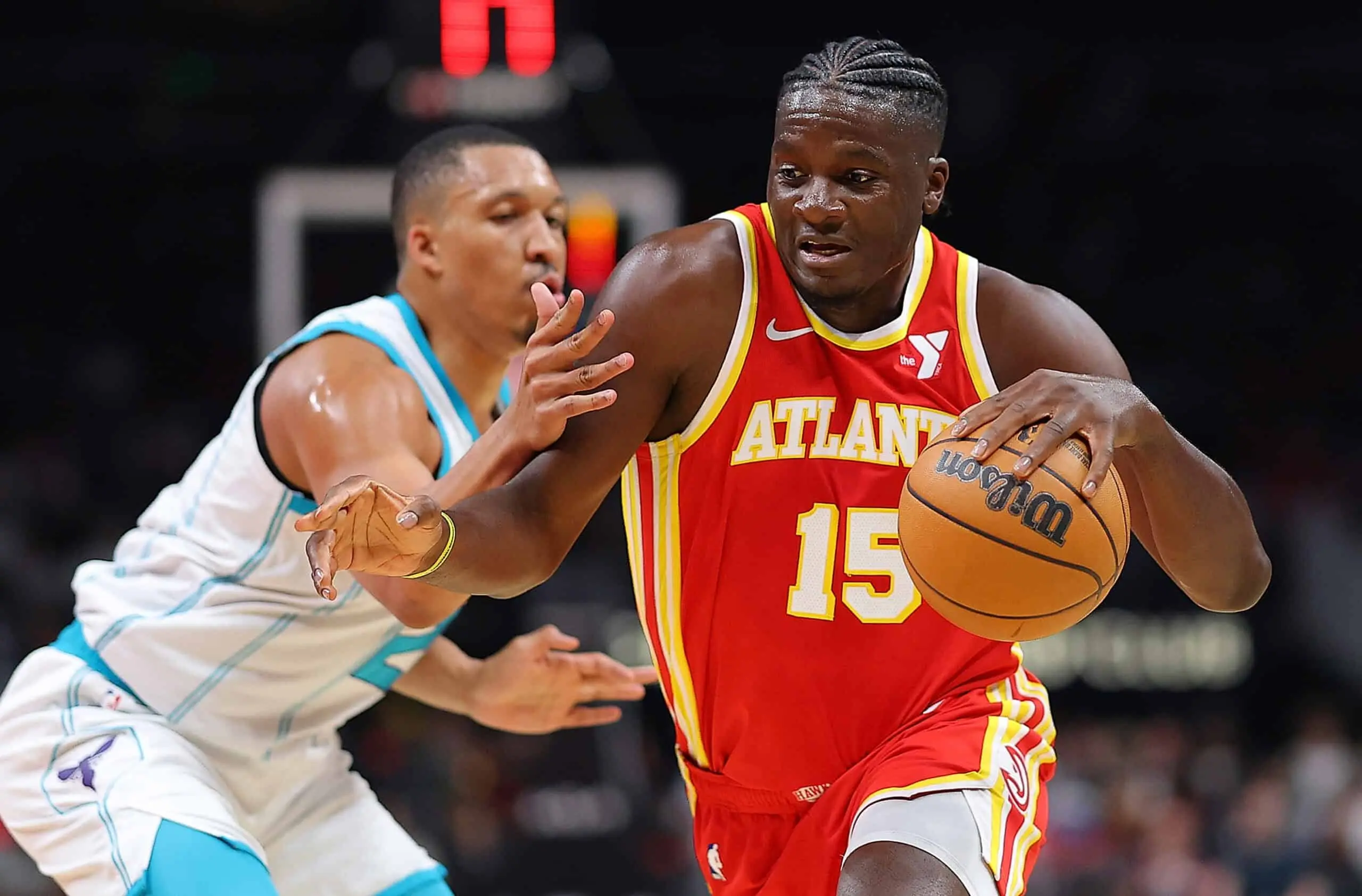 4-equipes-au-sein-de-la-ligue-sont-interessees-par-clint-capela-a-atlanta.webp