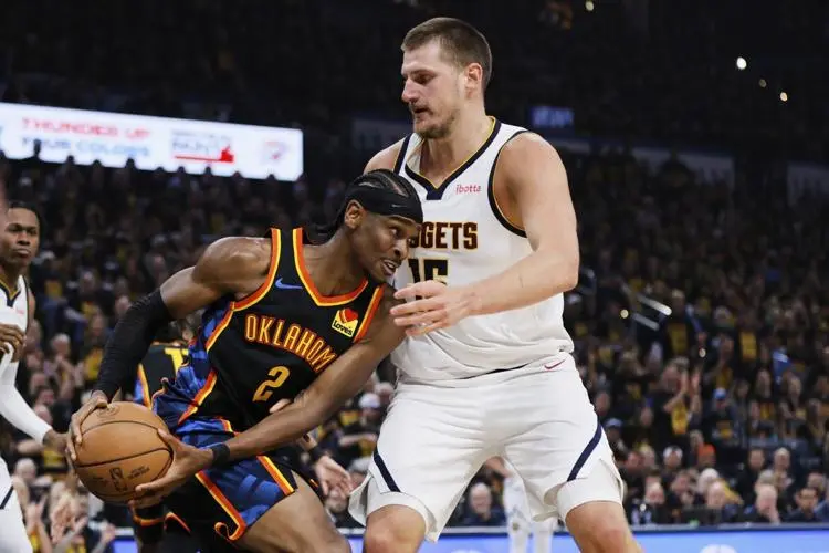 42 points, 22 rebonds et une victoire au buzzer : Jokić et Gordon font plier le Thunder