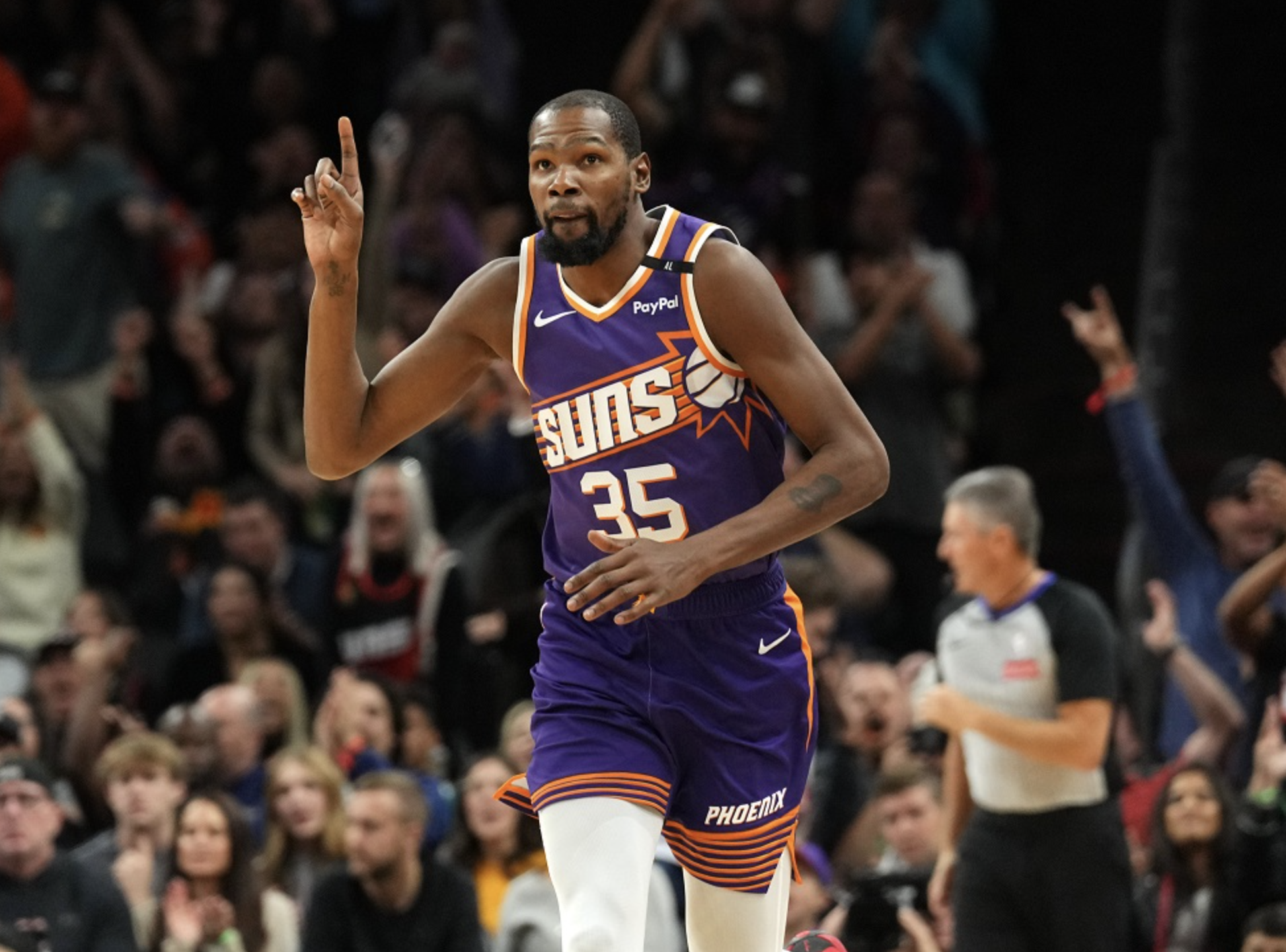 Coup dur pour les Suns : Kevin Durant, blessé et absent pour au moins deux semaines