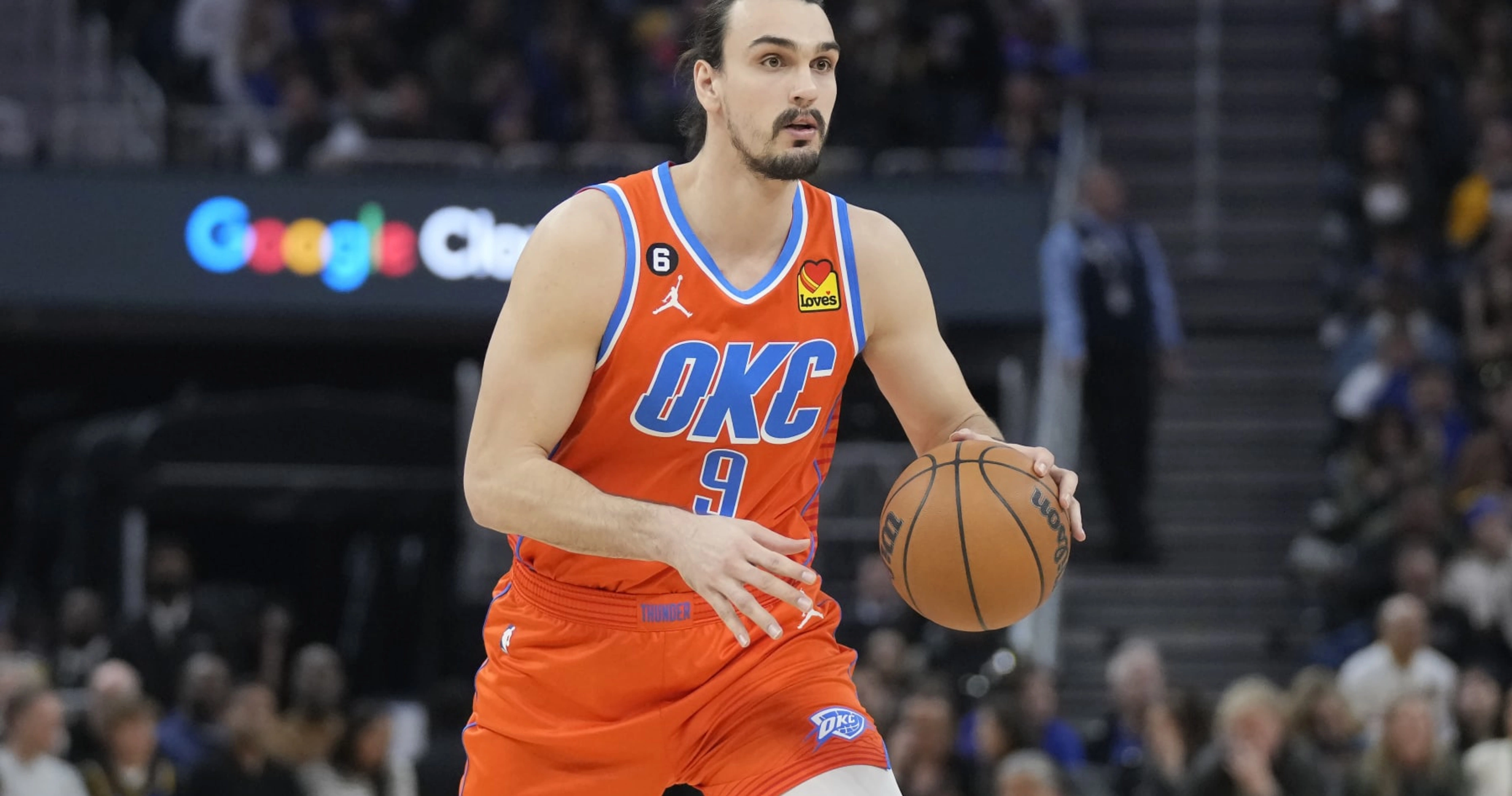 dario-saric-s-engage-un-an-avec-les-golden-state-warriors.webp