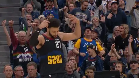 jamal-murray-nous-offre-un-buzzer-beater-du-logo-video.webp