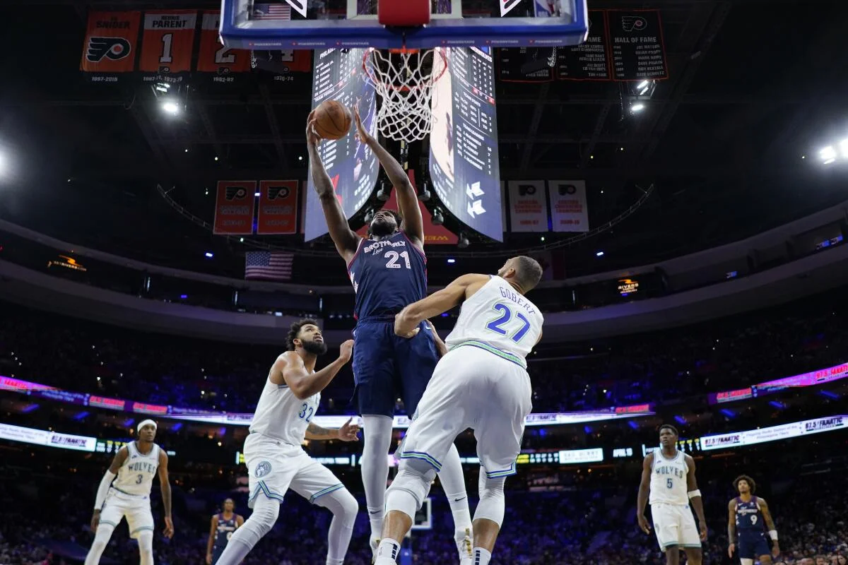 joel-embiid-en-mode-mvp-face-aux-timberwolves.webp