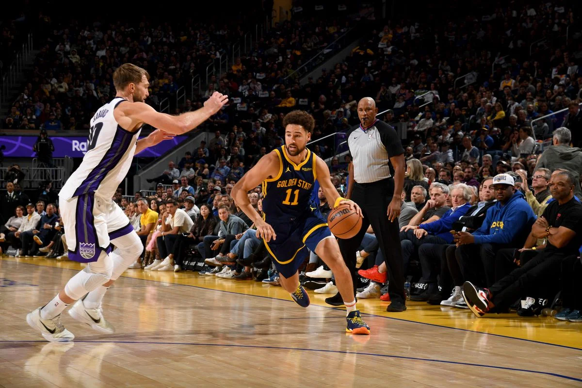 kings-vs-warriors-klay-thompson-en-sauveur.webp