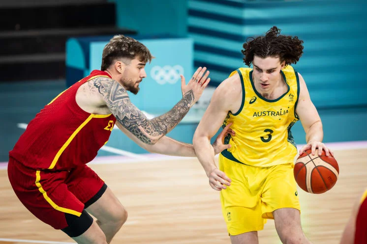 l-australie-domine-l-espagne-pour-l-ouverture-de-jo-de-basketball.webp