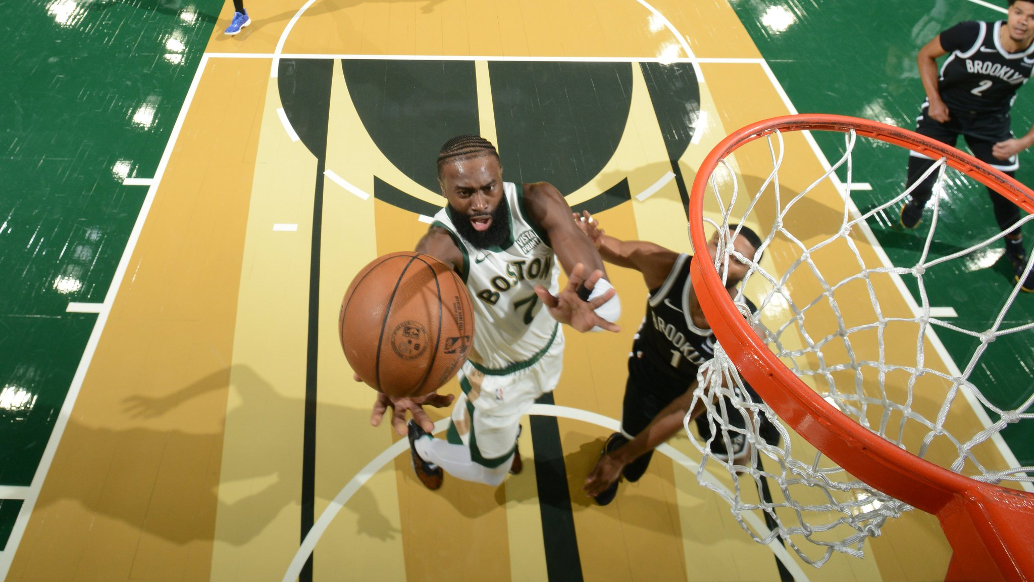 le-duo-des-celtics-fait-ses-preuves-face-aux-nets.jpg