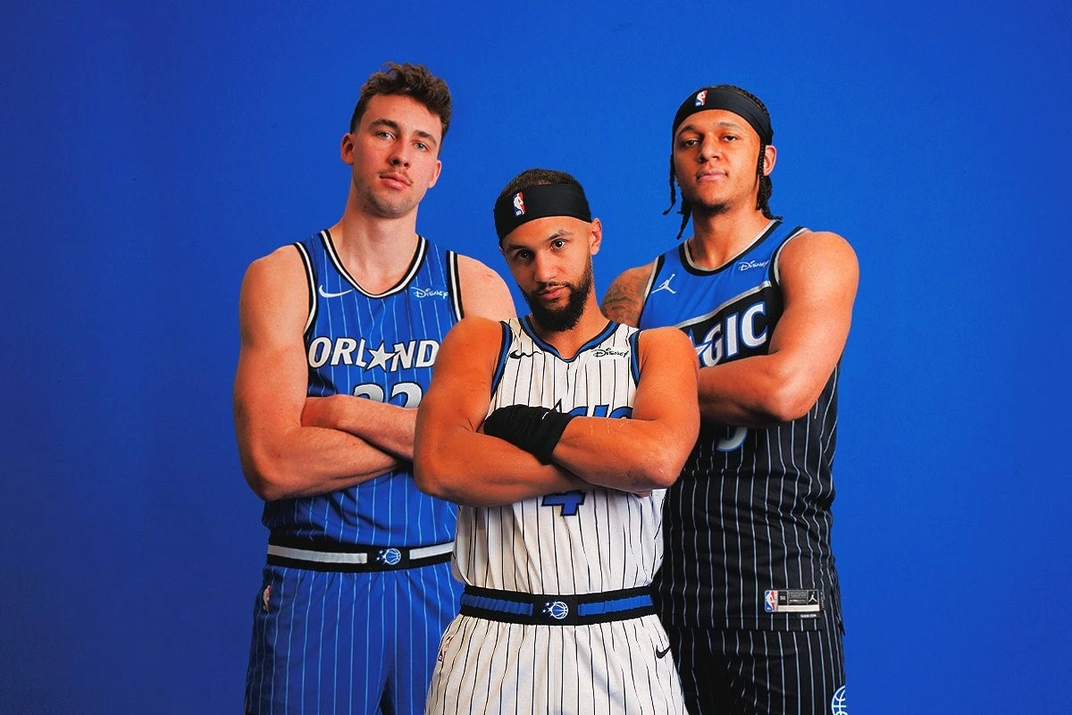 le-orlando-magic-devoile-sa-nouvelle-identite-visuelle-pour-la-saison-2025-26-maillots-logo-et-parquet.webp