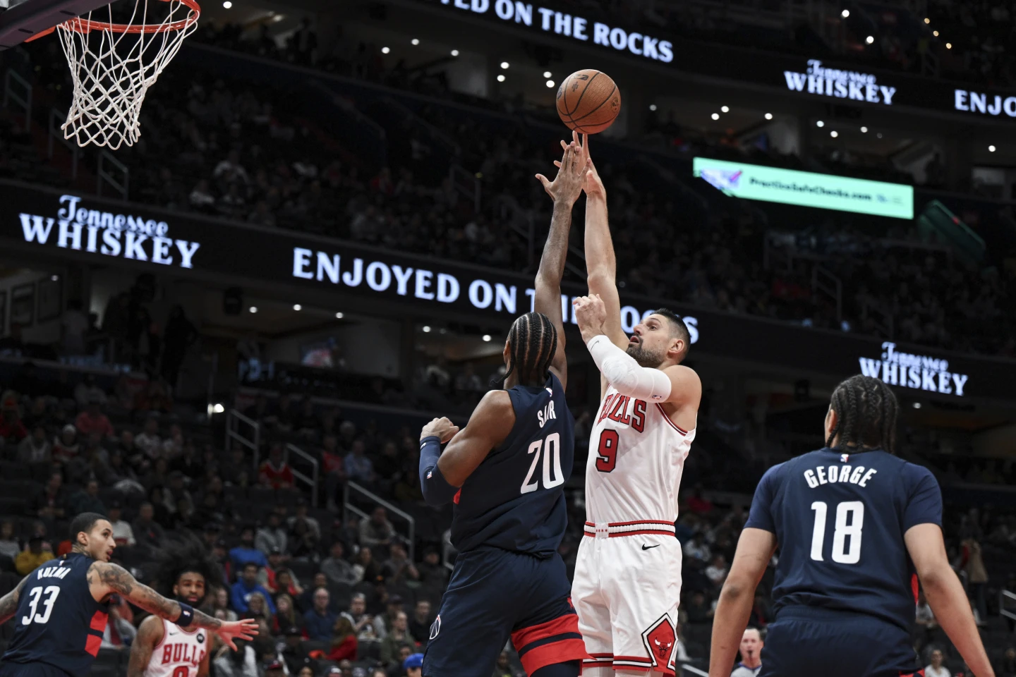 les-bulls-s-imposent-facilement-face-a-des-wizards-trop-faibles.webp