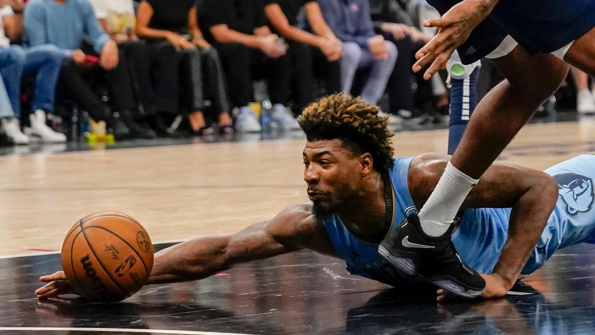 les-grizzlies-font-preuve-de-caractere-pour-resister-aux-clippers.webp