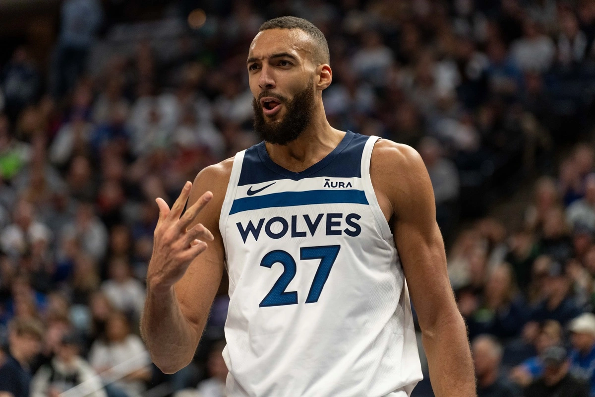 rudy-gobert-prolonge-3-ans-avec-les-minnesota-timberwolves.webp