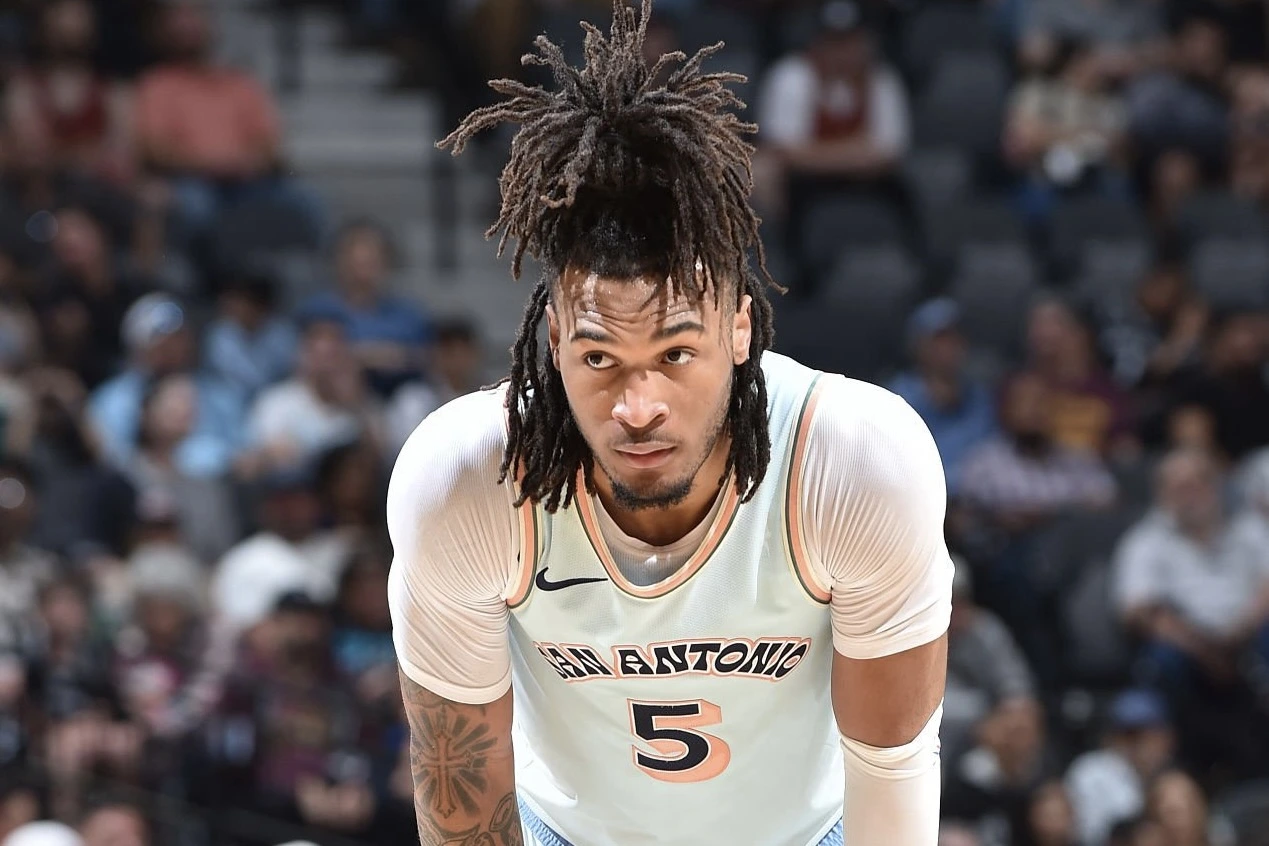 stephon-castle-elu-nba-rookie-of-the-year-2024-2025.webp