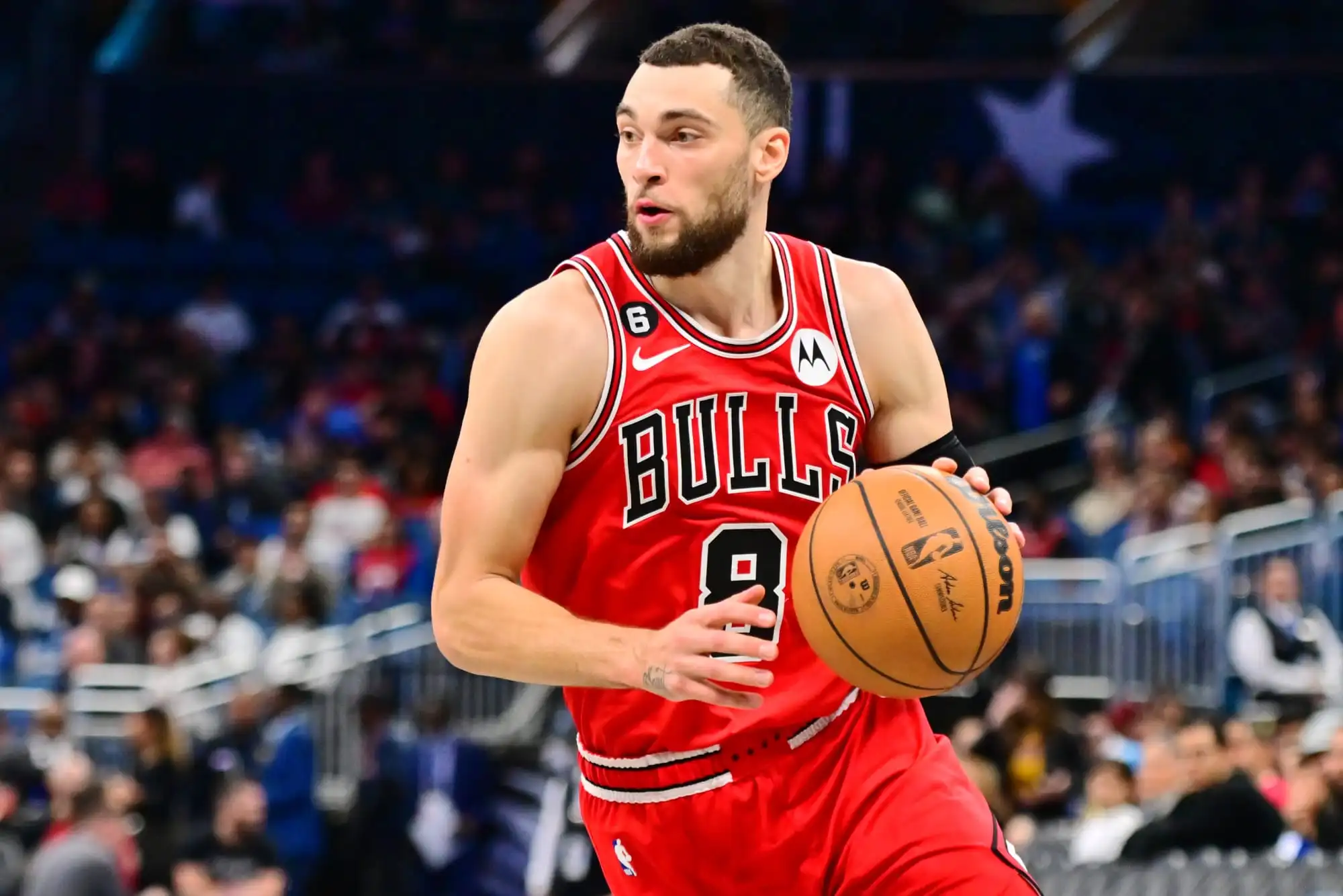 zach-lavine-a-eu-des-premieres-discussions-avec-philadelphie-et-portland.webp